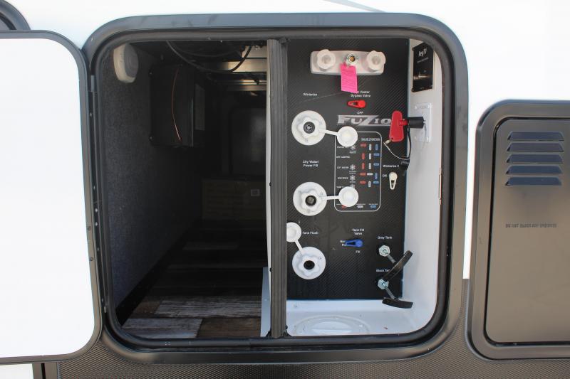 new Toy Haulers Keystone RV Fuzion for sale, in Rose City, TX Thumbnail 12