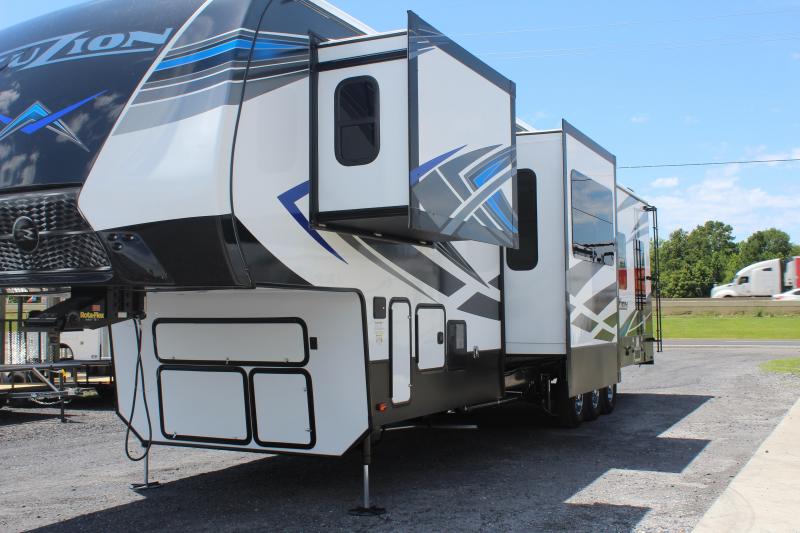 new Toy Haulers Keystone RV Fuzion for sale, in Rose City, TX Thumbnail 2