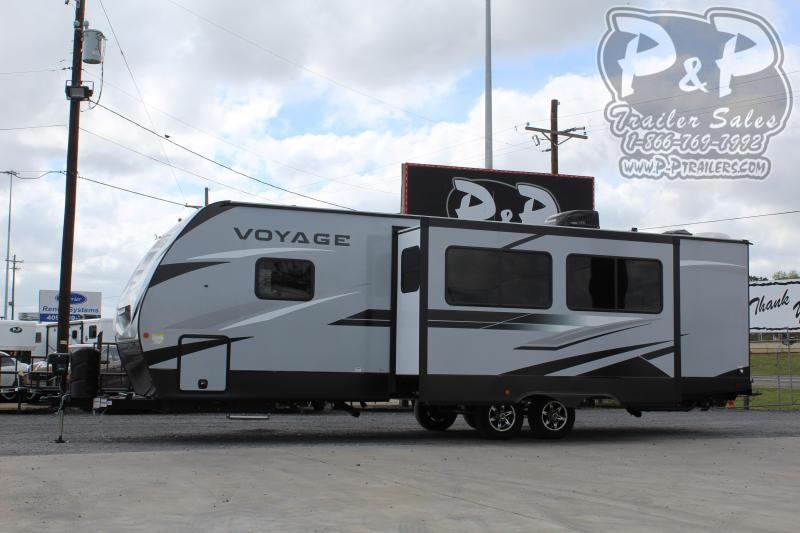2021 Winnebago Voyage 3033BH 33 ft Travel Trailer RV 2021 Winnebago Voyage 3033BH 33 ft Travel Trailer RV