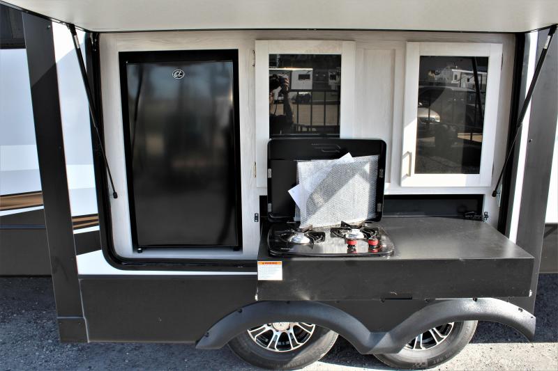 new Fifth Wheel Trailers Keystone RV Sprinter for sale, in Rose City, TX Thumbnail 15