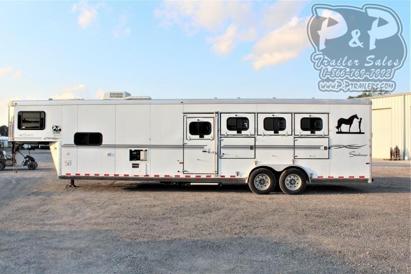 2006 Sundowner Trailers 4H 12SW 4 Horse Slant Load Trailer 12 FT LQ 2006 Sundowner Trailers 4H 12SW 4 Horse Slant Load Trailer 12 FT LQ