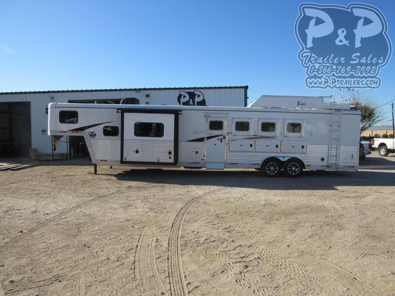 2021 Bison Trailers Desperado DS8413B.S.R 4 Horse Slant Load Trailer 13 FT LQ With Slides w/ Ramps 2021 Bison Trailers Desperado DS8413B.S.R 4 Horse Slant Load Trailer 13 FT LQ With Slides w/ Ramps