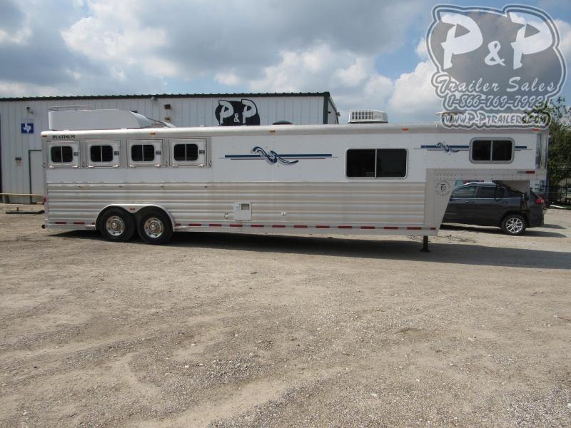 2008 Platinum Coach 8410 4 Horse Slant Load Trailer 10 FT LQ 2008 Platinum Coach 8410 4 Horse Slant Load Trailer 10 FT LQ