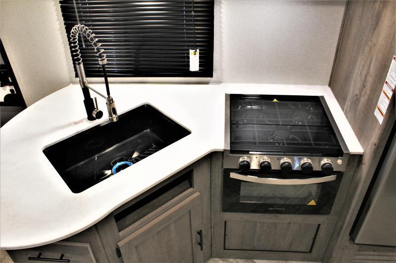 new Travel Trailers Keystone RV Springdale for sale, in Rose City, TX Thumbnail 16