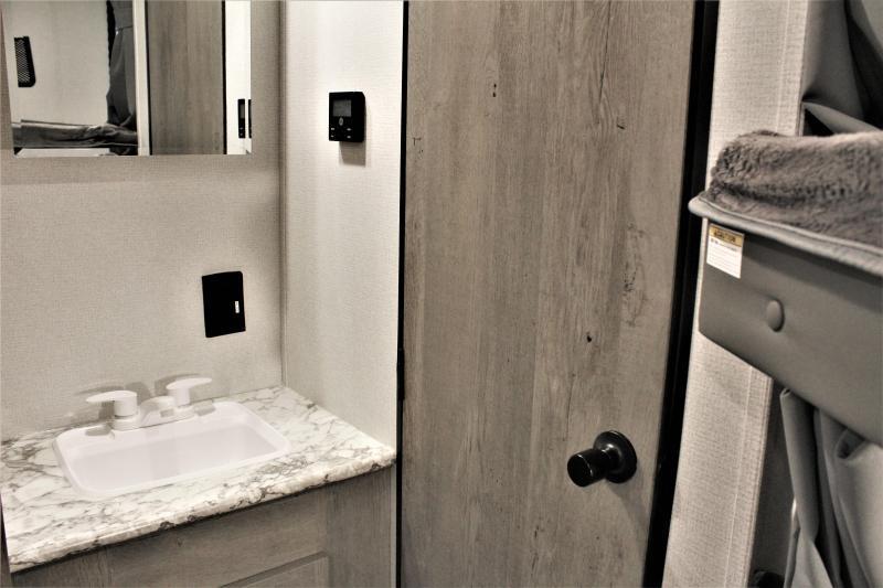 new Travel Trailers Keystone RV Springdale for sale, in Rose City, TX Thumbnail 19