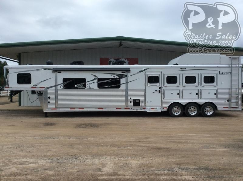 2019 Lakota Bighorn BH8417T 4 Horse Slant Load Trailer 17 FT LQ With Slides 2019 Lakota Bighorn BH8417T 4 Horse Slant Load Trailer 17 FT LQ With Slides