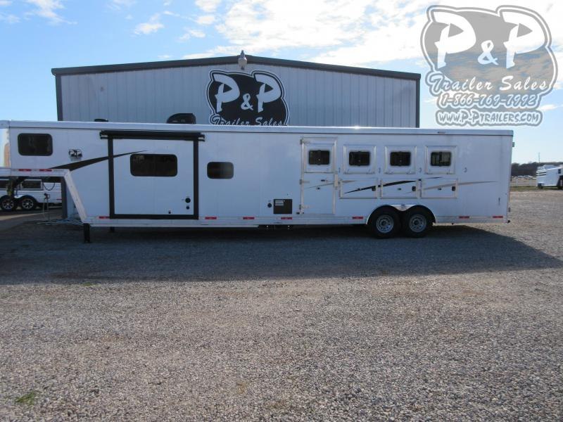 2020 Bison Trailers 8415TBSO 4 Horse Slant Load Trailer 15 FT LQ With Slides 2020 Bison Trailers 8415TBSO 4 Horse Slant Load Trailer 15 FT LQ With Slides