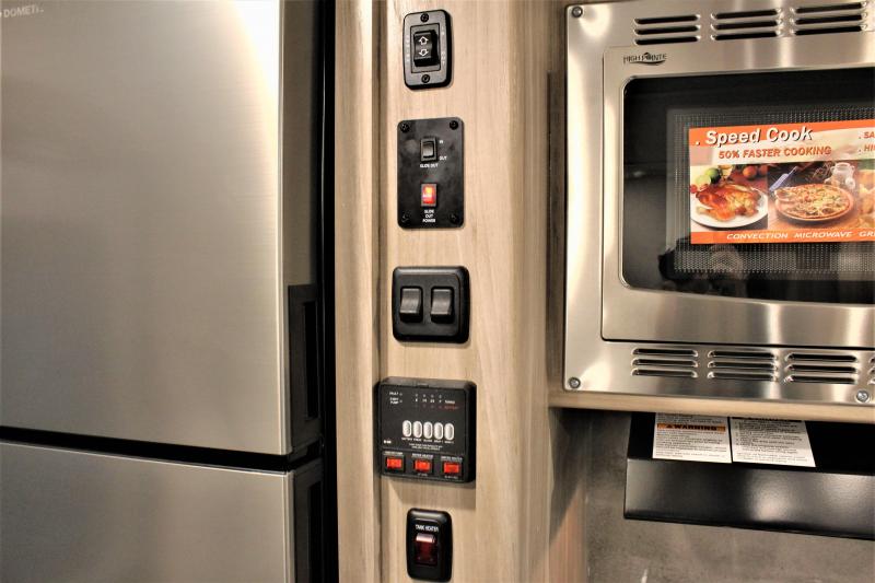 new Travel Trailers Winnebago Minnie for sale, in Rose City, TX Thumbnail 15