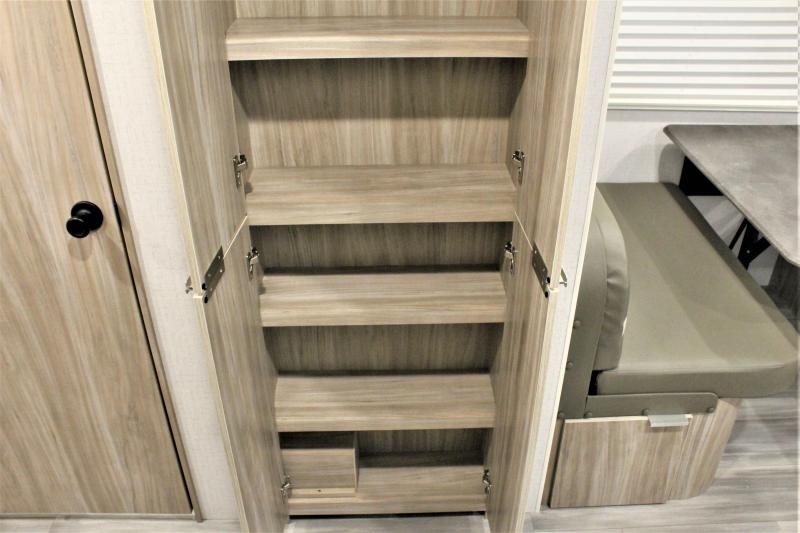 new Travel Trailers Winnebago Minnie for sale, in Rose City, TX Thumbnail 20