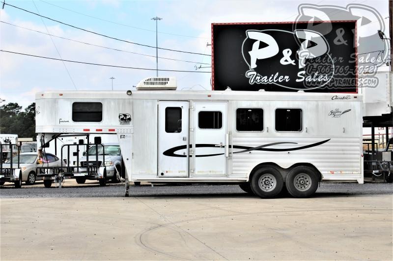 2007 Cherokee 3H 4SW 3 Horse Slant Load Trailer 4 FT LQ 2007 Cherokee 3H 4SW 3 Horse Slant Load Trailer 4 FT LQ