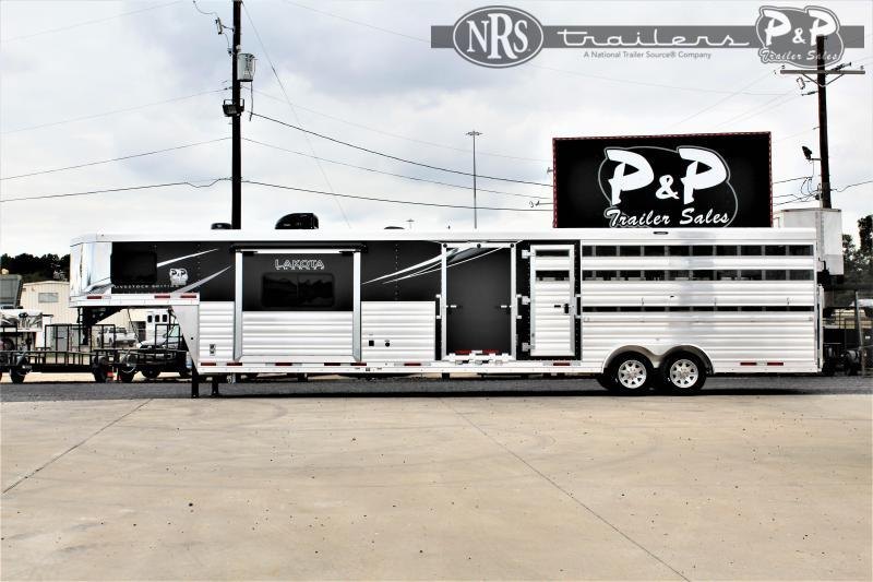 2022 Lakota Charger LE81611 33 ' Livestock Trailer LQ 2022 Lakota Charger LE81611 33 ' Livestock Trailer LQ