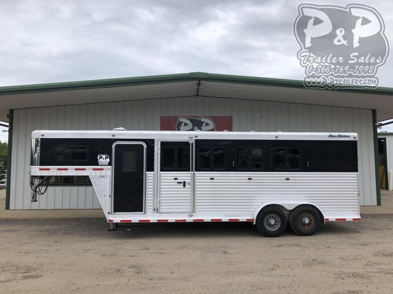 2012 Blue Ribbon Horse Trailers 74SL 4 Horse Slant Load Trailer 2012 Blue Ribbon Horse Trailers 74SL 4 Horse Slant Load Trailer