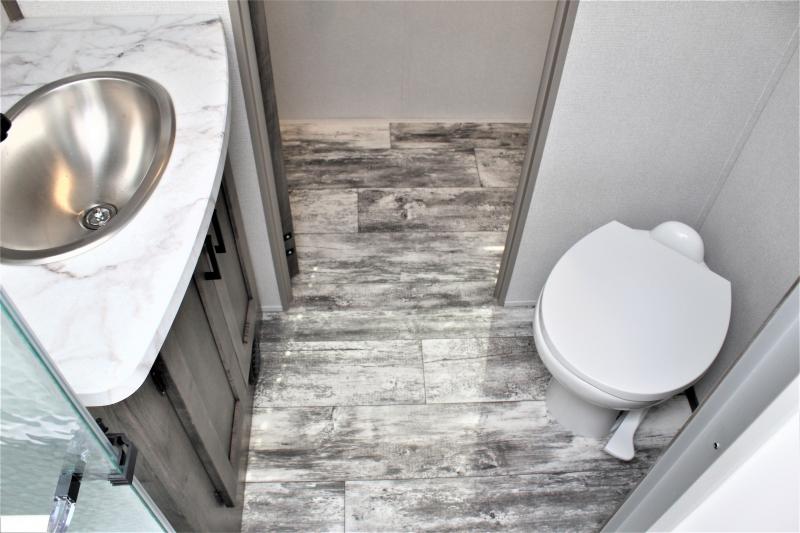 new Fifth Wheel Trailers Keystone RV Sprinter for sale, in Rose City, TX Thumbnail 21