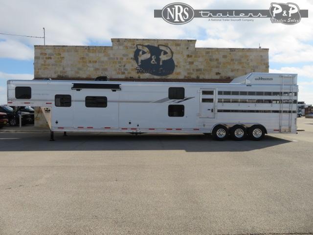 2022 SMC Horse Trailers SLE81614SSRT 38 ' Livestock Trailer LQ 2022 SMC Horse Trailers SLE81614SSRT 38 ' Livestock Trailer LQ