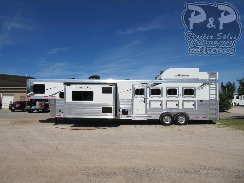 2021 Lakota C8415SRB 4 Horse Slant Load Trailer 15 FT LQ With Slides 2021 Lakota C8415SRB 4 Horse Slant Load Trailer 15 FT LQ With Slides