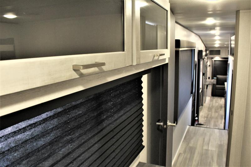 new Fifth Wheel Trailers Keystone RV Sprinter for sale, in Rose City, TX Thumbnail 34