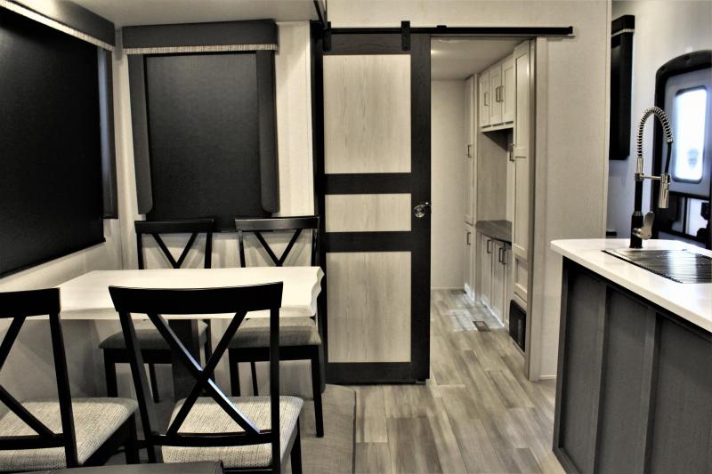 new Fifth Wheel Trailers Keystone RV Sprinter for sale, in Rose City, TX Thumbnail 19