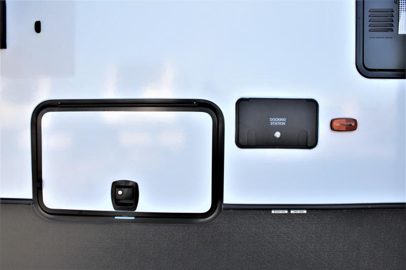 new Fifth Wheel Trailers Keystone RV Sprinter Limited for sale, in Rose City, TX Thumbnail 10