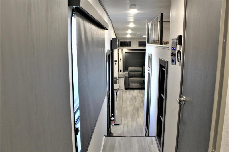 new Fifth Wheel Trailers Keystone RV Sprinter Limited for sale, in Rose City, TX Thumbnail 40