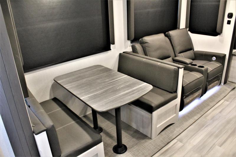 new Fifth Wheel Trailers Keystone RV Sprinter Limited for sale, in Rose City, TX Thumbnail 18