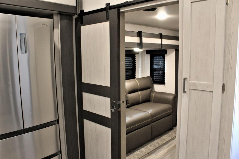 new Fifth Wheel Trailers Keystone RV Sprinter Limited for sale, in Rose City, TX Thumbnail 25