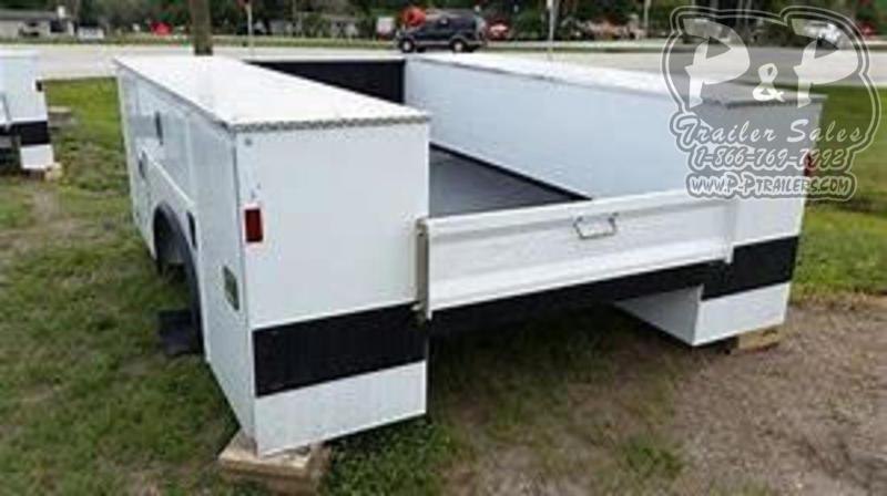 CM SERVICE BODY Truck Bed CM SERVICE BODY Truck Bed