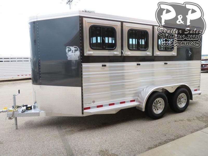 2021 CM CMH5043-16 RENEGADE 3 Horse Slant Load Trailer 2021 CM CMH5043-16 RENEGADE 3 Horse Slant Load Trailer