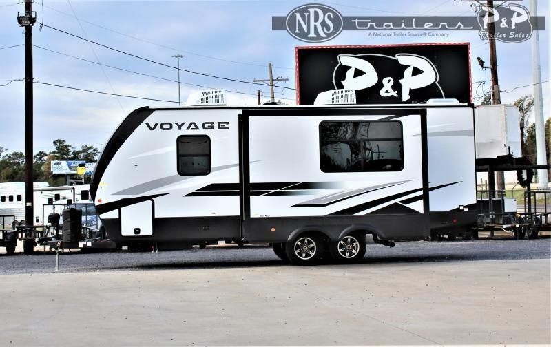 2021 Winnebago Voyage 2427RB 27 ' Travel Trailer RV 2021 Winnebago Voyage 2427RB 27 ' Travel Trailer RV