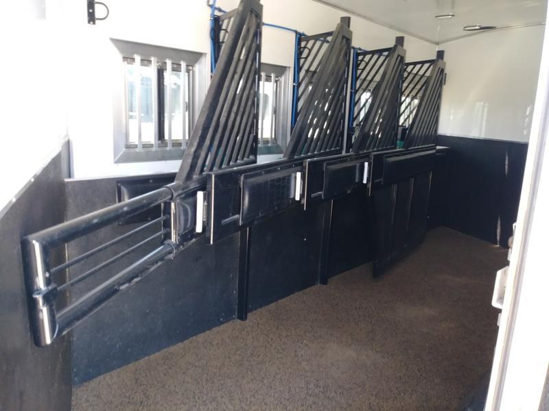 used Horse Trailers Bloomer  for sale, in Salado, TX Thumbnail 12