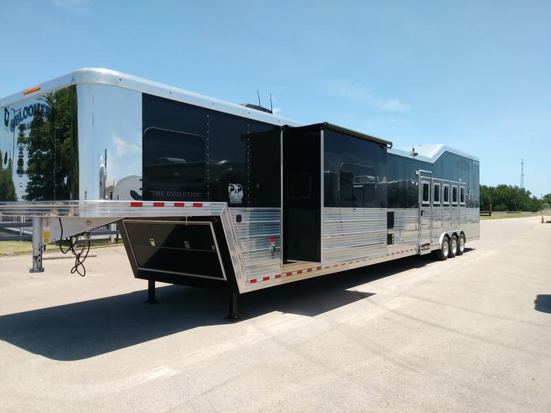 used Horse Trailers Bloomer  for sale, in Salado, TX Thumbnail 2