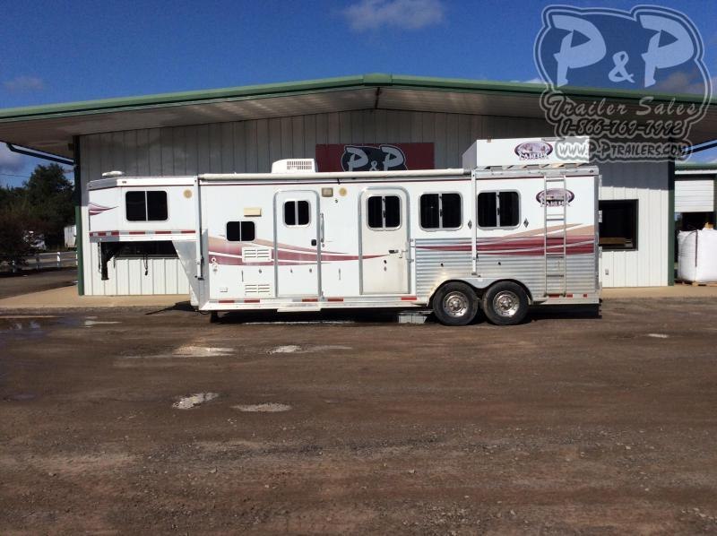 2008 Lakota 7308 3 Horse Slant Load Trailer 0 FT LQ 2008 Lakota 7308 3 Horse Slant Load Trailer 0 FT LQ