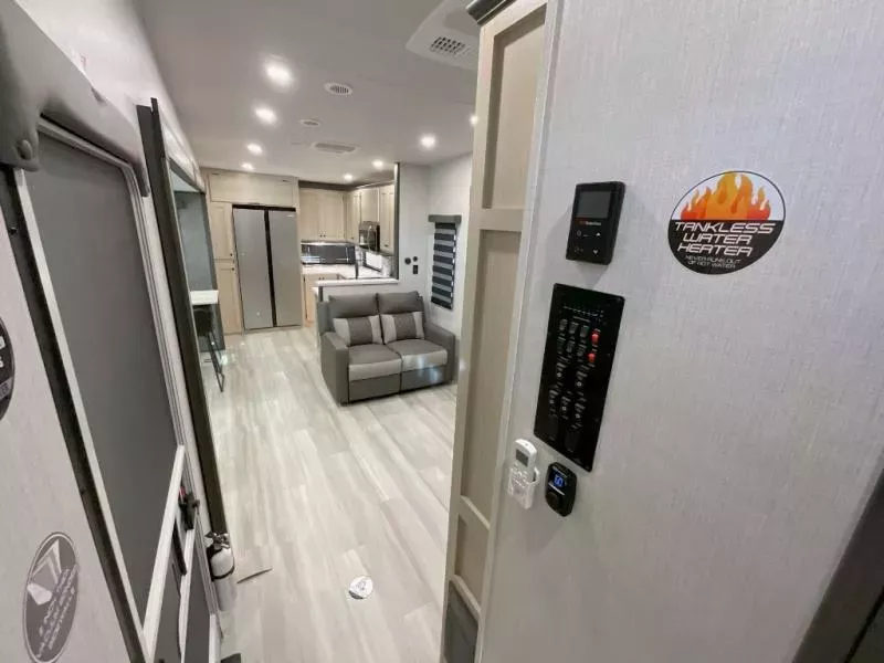 new Fifth Wheel Trailers Forest River Wildcat for sale, in Amarillo, TX Thumbnail 50