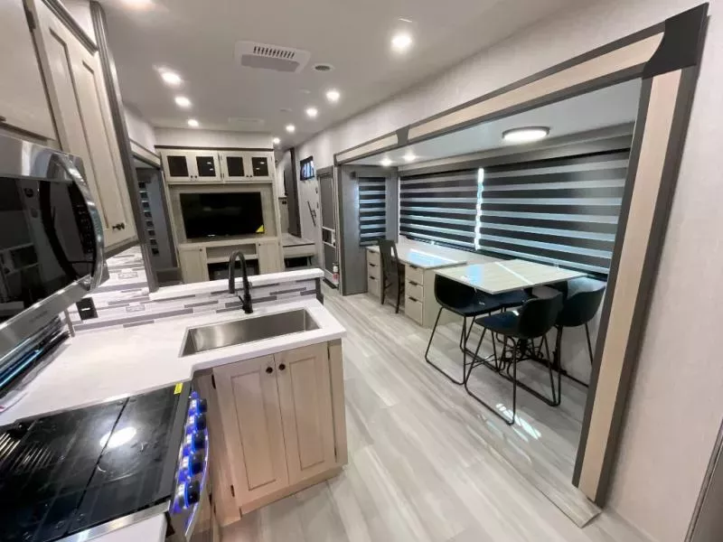 new Fifth Wheel Trailers Forest River Wildcat for sale, in Amarillo, TX Thumbnail 17