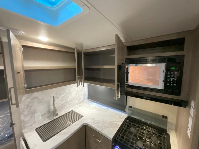 used Travel Trailers Grand Design RV Imagine for sale, in Amarillo, TX Thumbnail 20