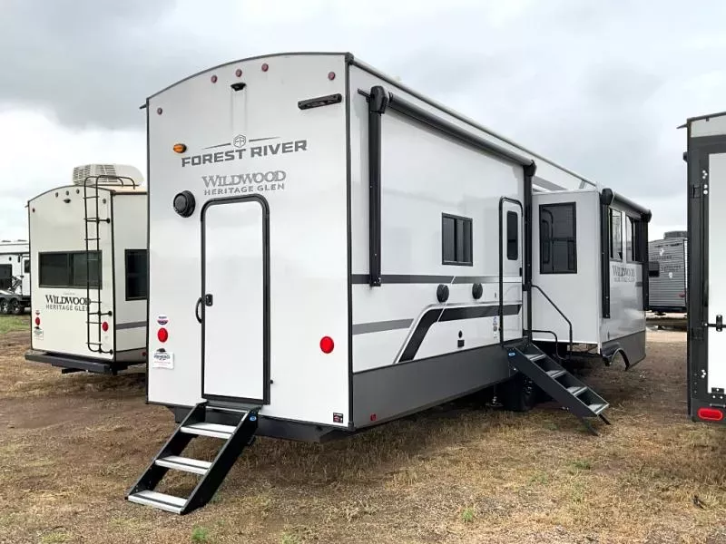 new Fifth Wheel Trailers Forest River Wildwood Heritage Glen for sale, in Amarillo, TX Thumbnail 68