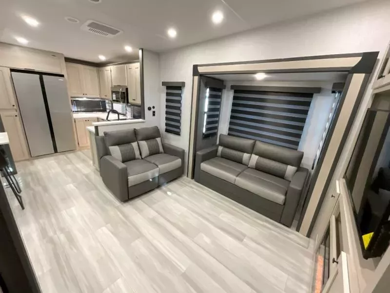 new Fifth Wheel Trailers Forest River Wildcat for sale, in Amarillo, TX Thumbnail 4
