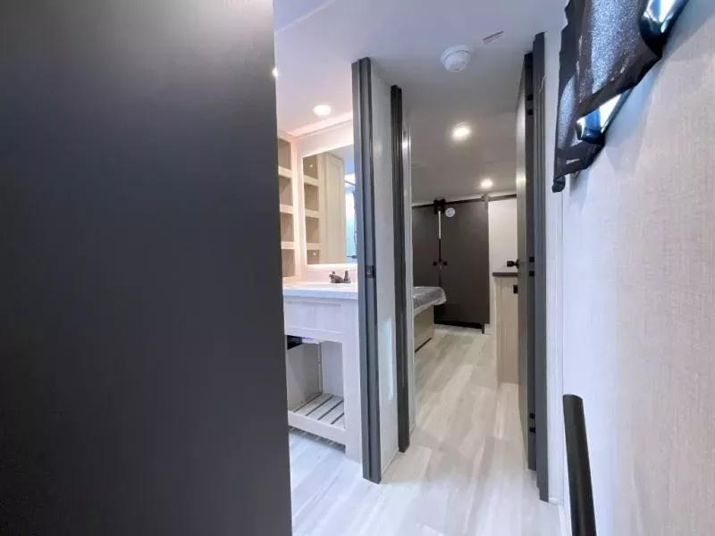 new Fifth Wheel Trailers Forest River Wildcat for sale, in Amarillo, TX Thumbnail 34