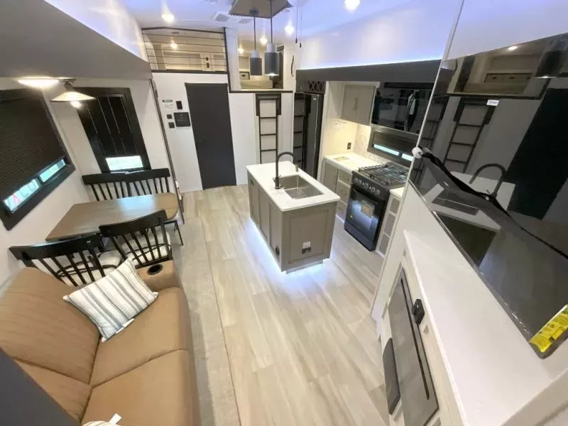 new Fifth Wheel Trailers Forest River Wildwood Heritage Glen for sale, in Amarillo, TX Thumbnail 43