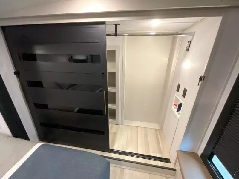 new Fifth Wheel Trailers Forest River Wildwood Heritage Glen for sale, in Amarillo, TX Thumbnail 38