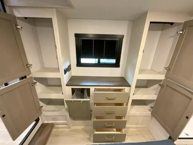 new Fifth Wheel Trailers Forest River Wildwood Heritage Glen for sale, in Amarillo, TX Thumbnail 54