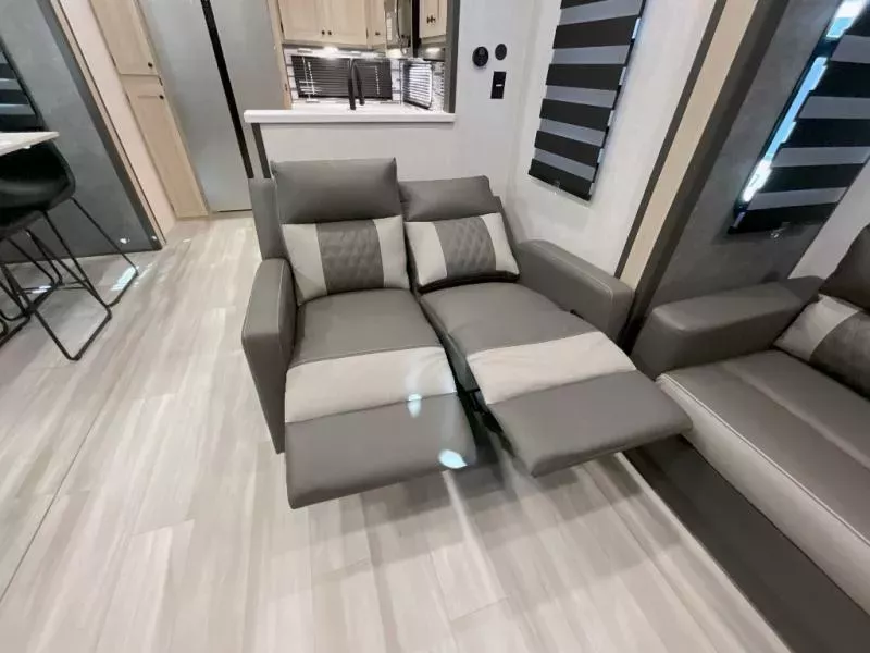 new Fifth Wheel Trailers Forest River Wildcat for sale, in Amarillo, TX Thumbnail 27