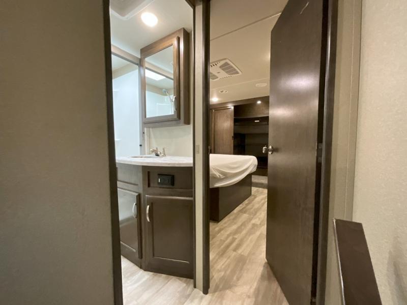 used Fifth Wheel Trailers Grand Design RV Solitude S-Class for sale, in Amarillo, TX Thumbnail 29