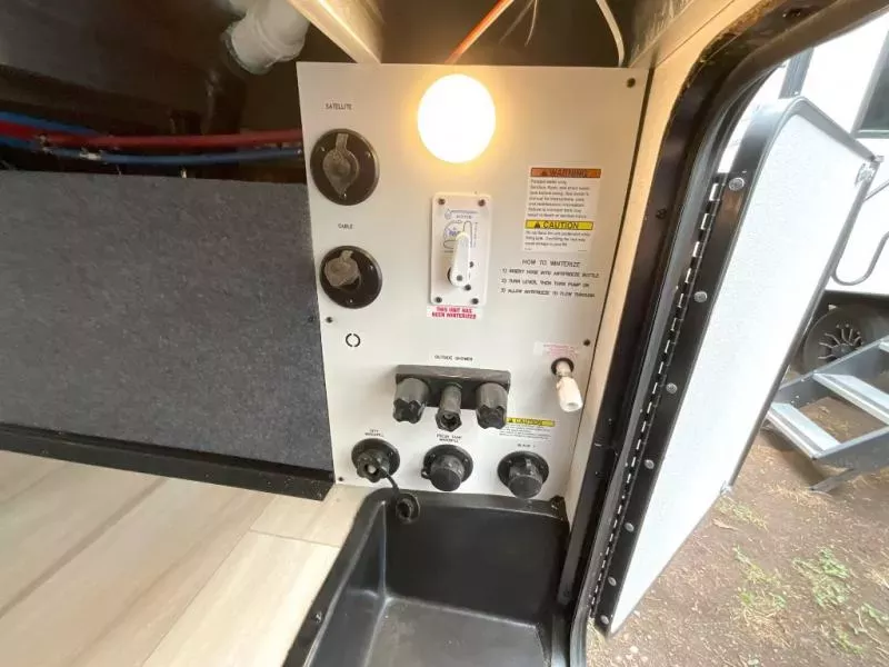 new Fifth Wheel Trailers Forest River Wildwood Heritage Glen for sale, in Amarillo, TX Thumbnail 71