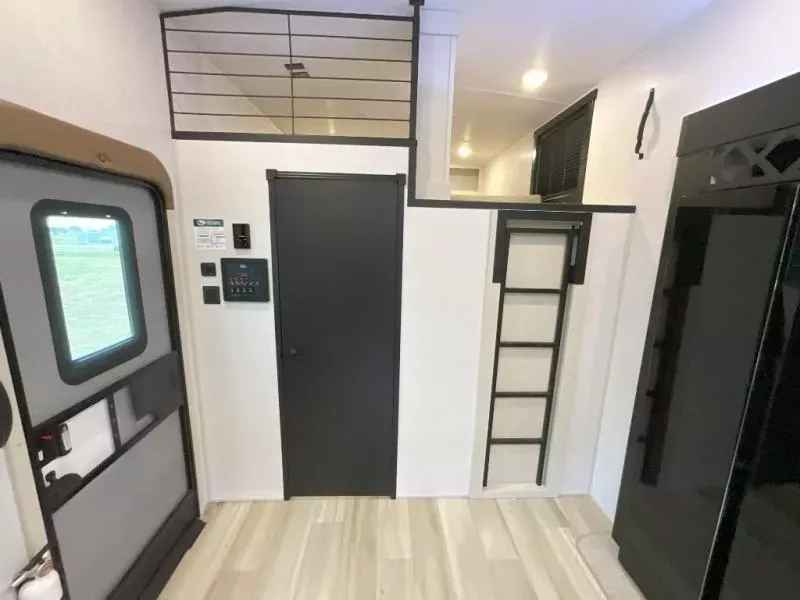 new Fifth Wheel Trailers Forest River Wildwood Heritage Glen for sale, in Amarillo, TX Thumbnail 44