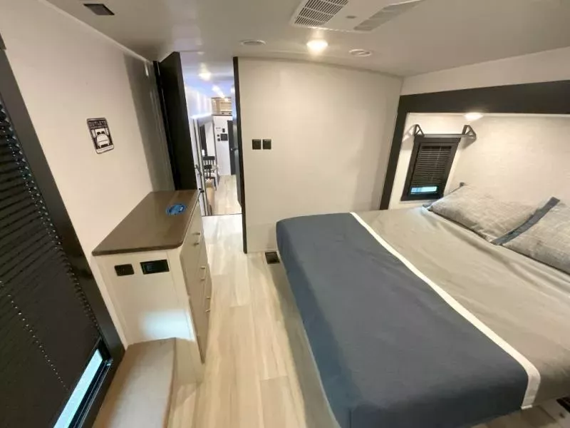 new Fifth Wheel Trailers Forest River Wildwood Heritage Glen for sale, in Amarillo, TX Thumbnail 41