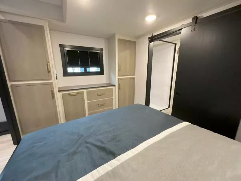 new Fifth Wheel Trailers Forest River Wildwood Heritage Glen for sale, in Amarillo, TX Thumbnail 52