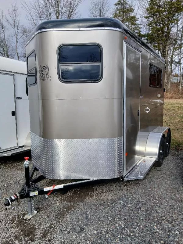 NEW COTNER TRAILERS Royal Horse Trailer Horse Trailer