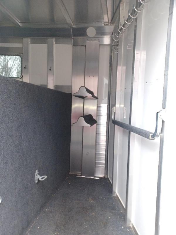 used Horse Trailers 4-Star Trailers  for sale, in Revere, PA Thumbnail 13