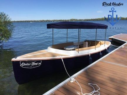 2021 Fantail 217 Electric Runabout Boat 2021 Fantail 217 Electric Runabout Boat