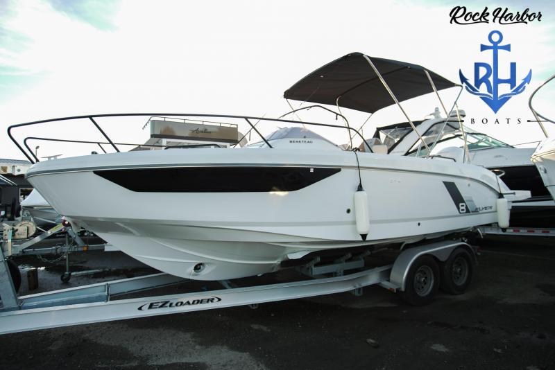 2022 Beneteau Flyer 8 SUNdeck Power Boat 2022 Beneteau Flyer 8 SUNdeck Power Boat